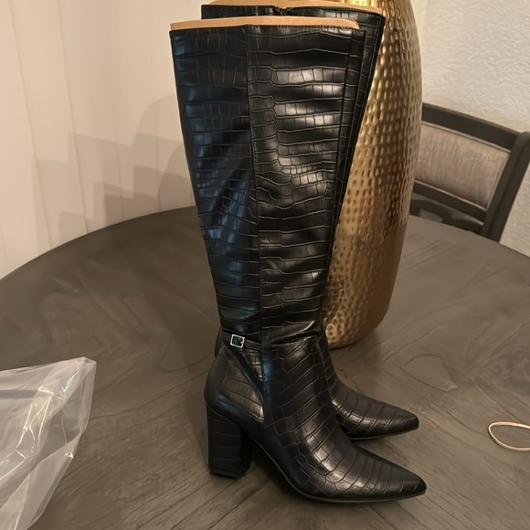 LIFESTRIDE Stratford Knee High Boots - Picture 4 of 6